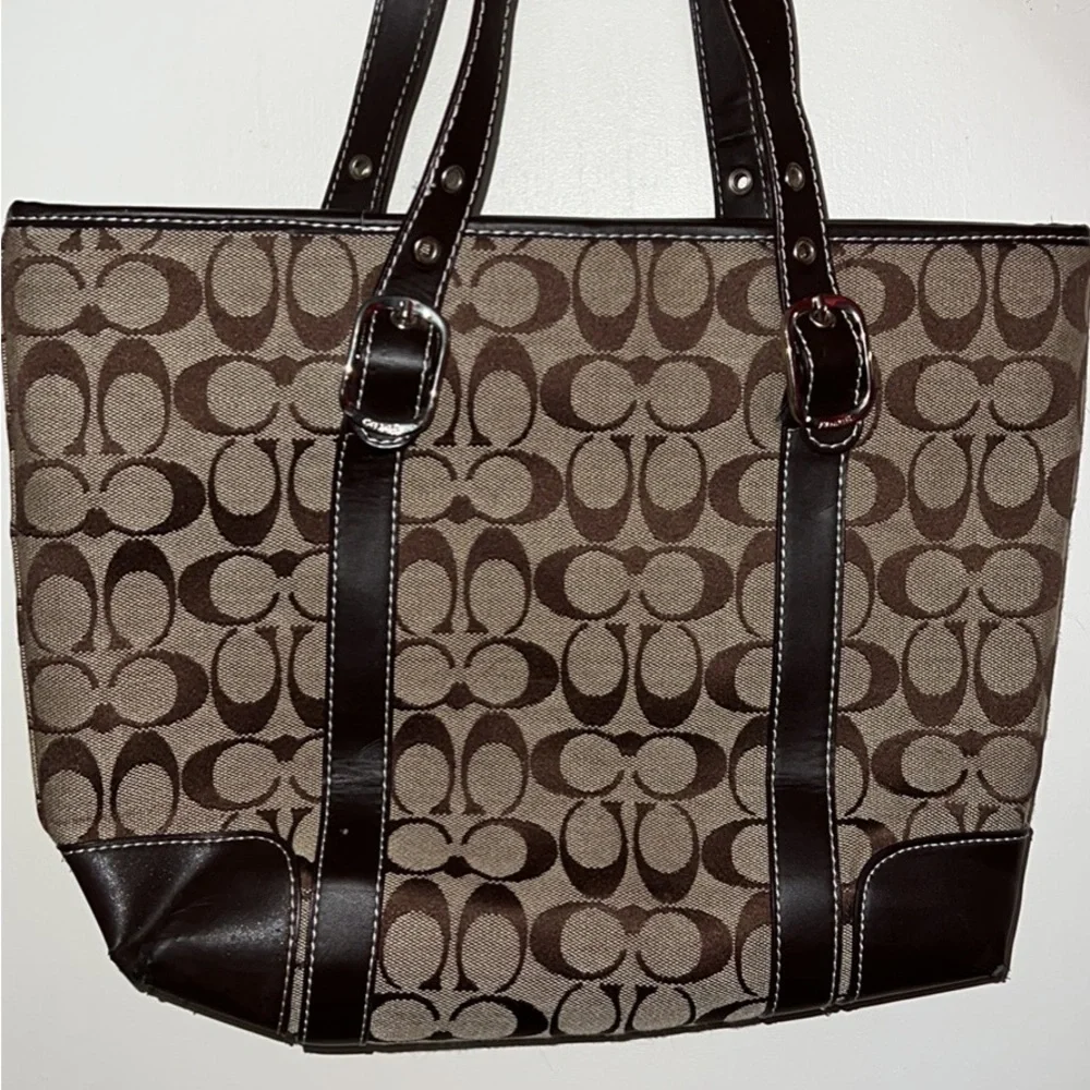 Coach Purse - Picture 2 of 4